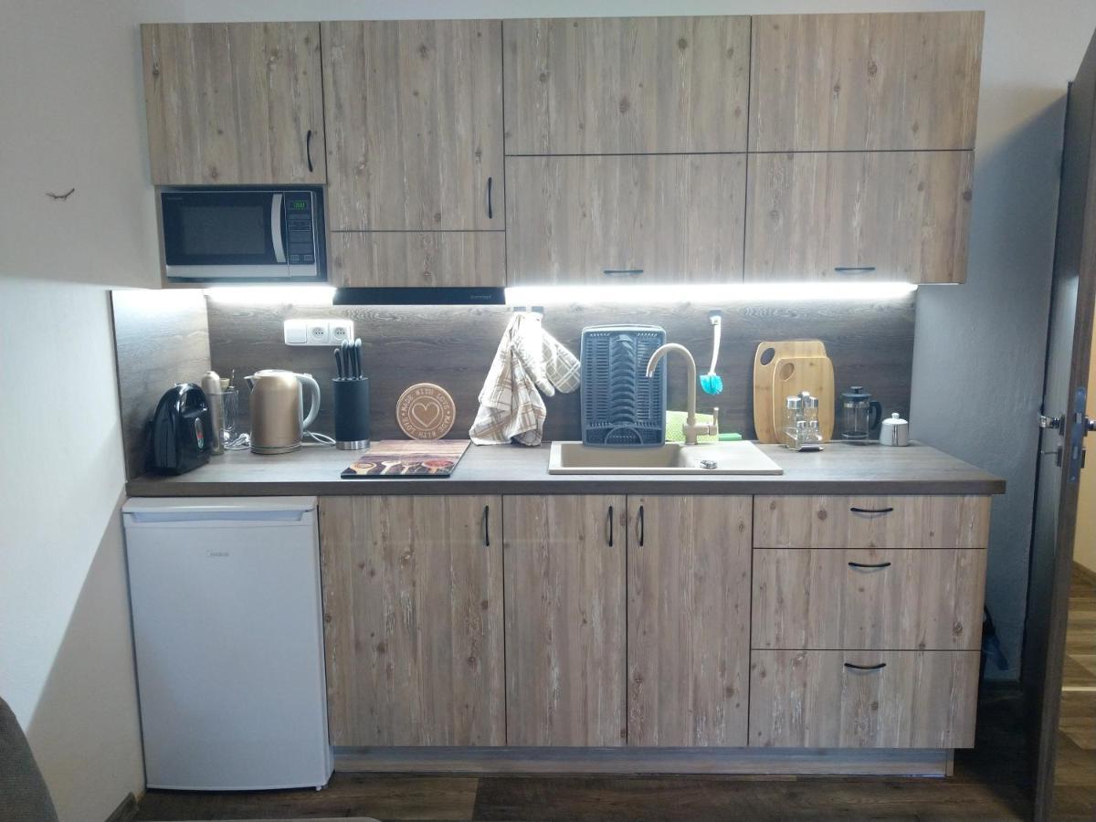 Apartmany Nezarka A Privatni Wellness Jindrichuv Hradec Bagian luar foto