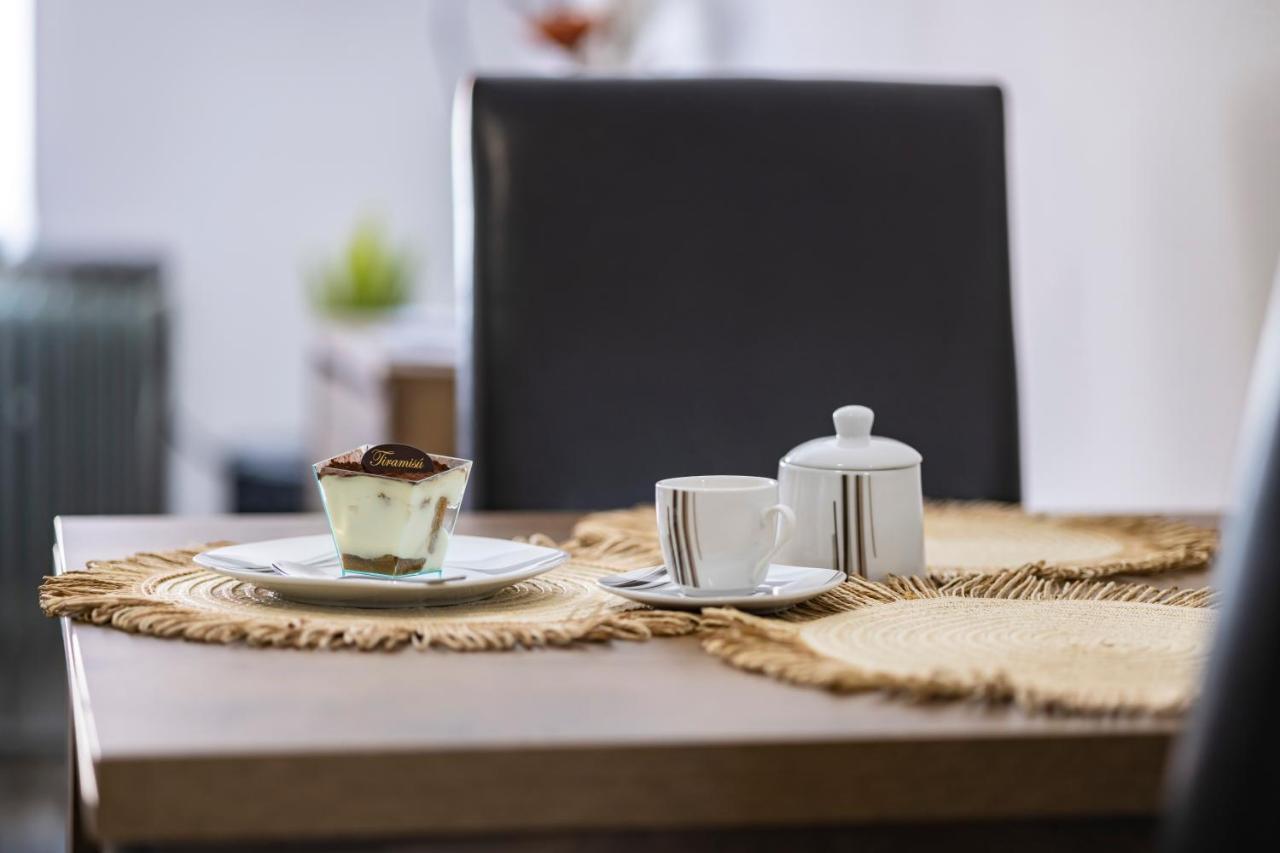 Apartmany Nezarka A Privatni Wellness Jindrichuv Hradec Bagian luar foto