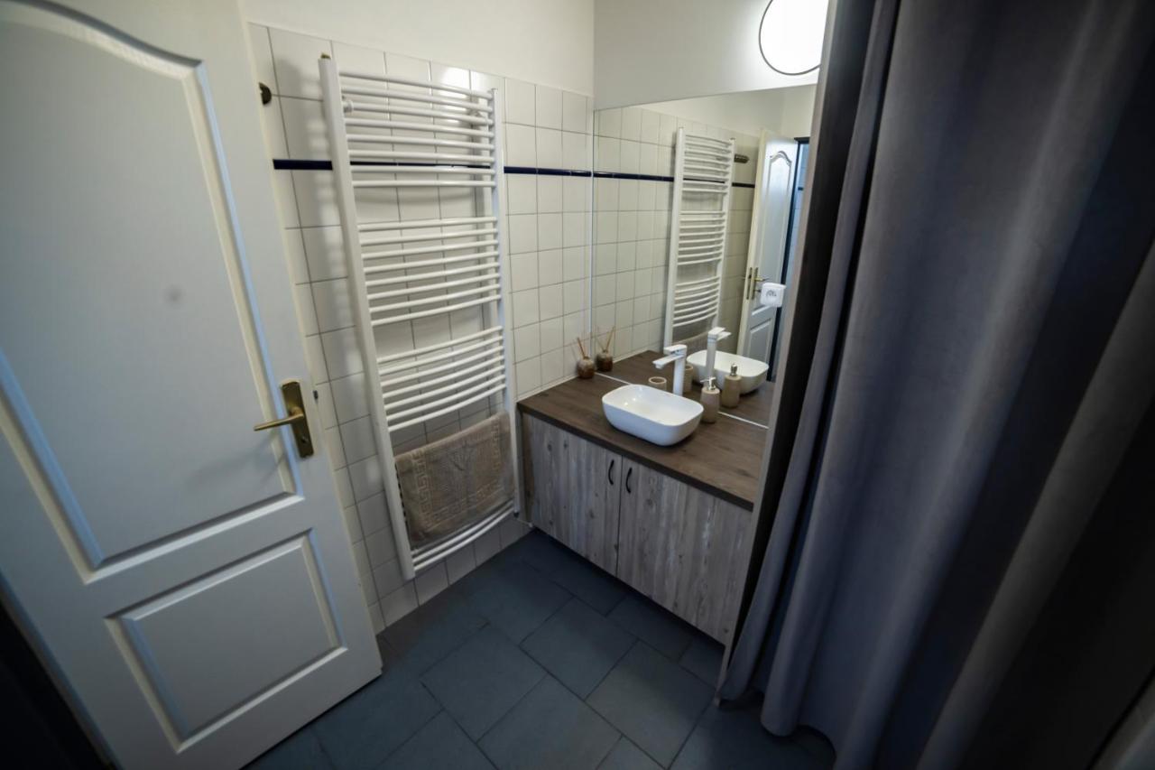 Apartmany Nezarka A Privatni Wellness Jindrichuv Hradec Bagian luar foto