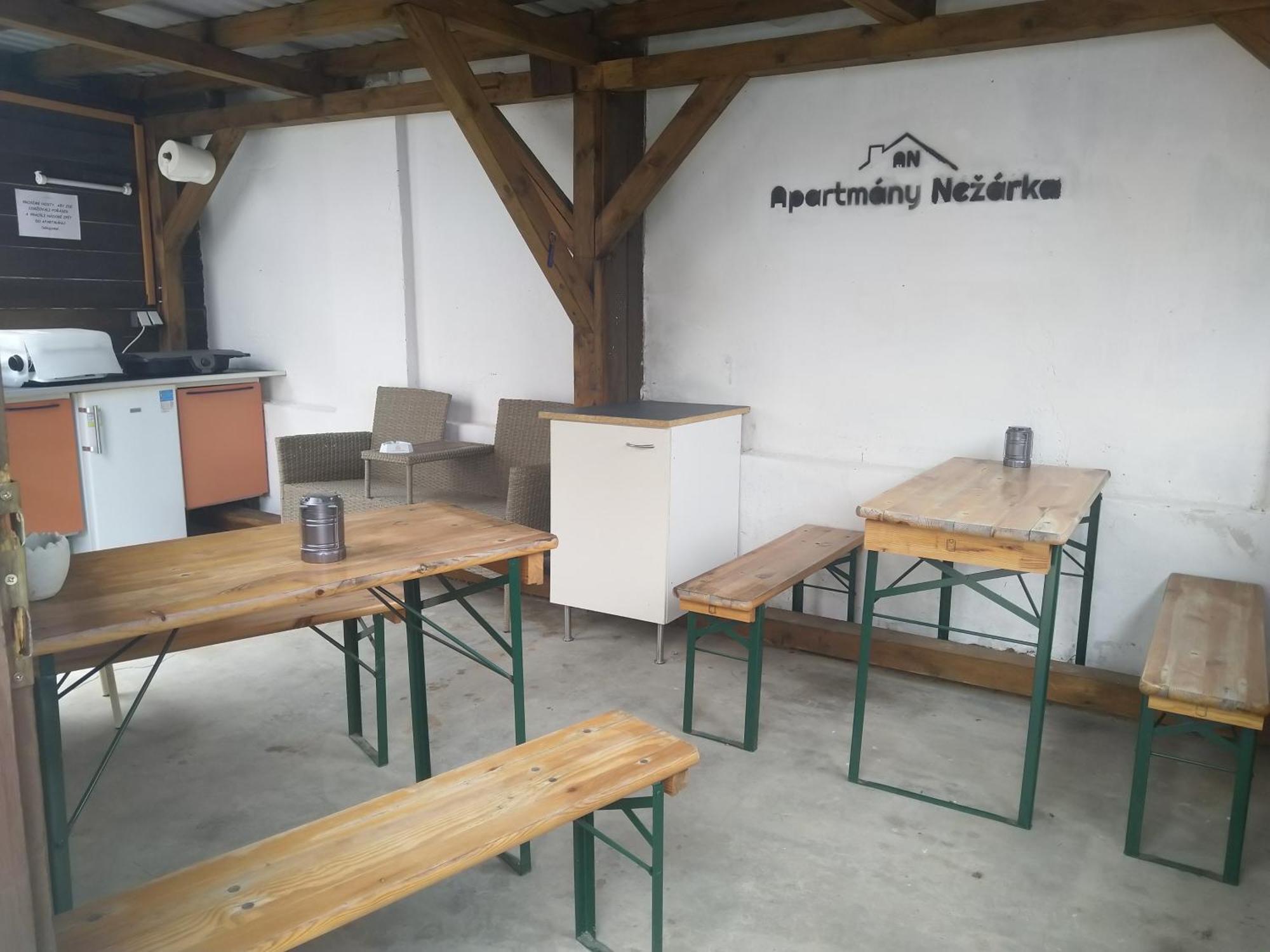 Apartmany Nezarka A Privatni Wellness Jindrichuv Hradec Bagian luar foto
